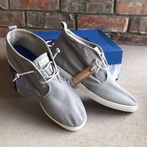 Keds Gray Chillax Chukka